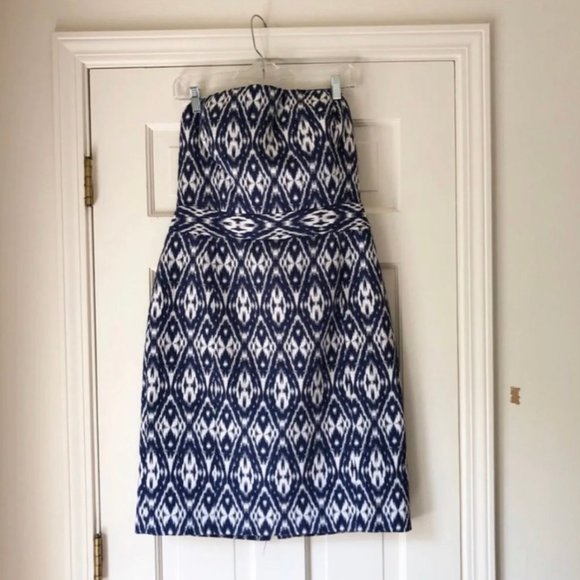 Banana Republic Ikat Blue White Strapless Dress 12 - Picture 7 of 13